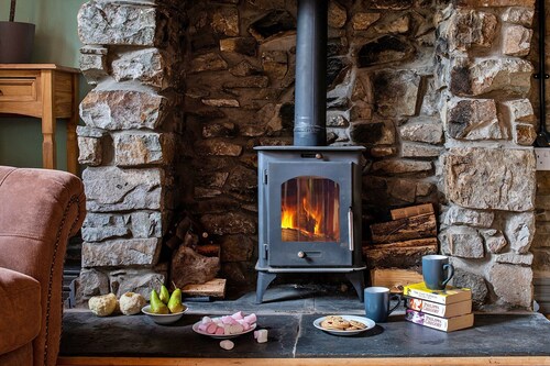Cottage in Snowdonia with Mountain Views