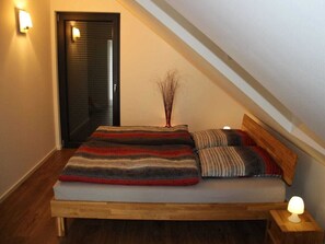 2 bedrooms