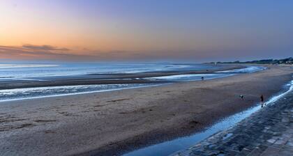 Bungalow in Burnham-on-Sea near Sandy Beaches