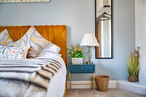 1 bedroom, iron/ironing board, free WiFi