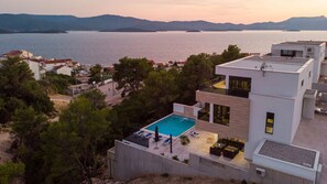 Exterior - Villa Mara in Komarna by Villas Guide (Klek)