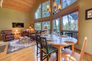 Dining - Sable Pine Cabin | Sleeps 8 | Nature Trails | Wood Stove (Area F (Columbia Lake/Windermere Lake))