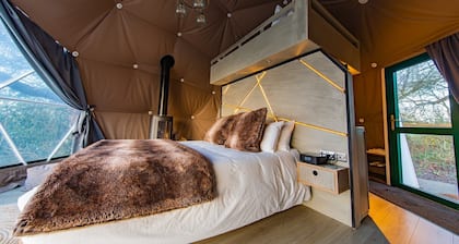 Chalet Ă Kent avec Jacuzzi & Vue