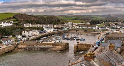 Hütte in Porthleven nahe Strand & Hafen