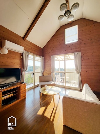 テレビ、テレビゲーム、DVD プレーヤー、書庫. Quiet Island Villa Surrounded by Nature for a Peaceful Stay