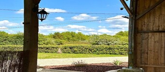 Bed & Breakfast ''SOUS L'OMBRE DES MIMOSAS'' (UNDER THE SHADOW OF THE MIMOSAS)