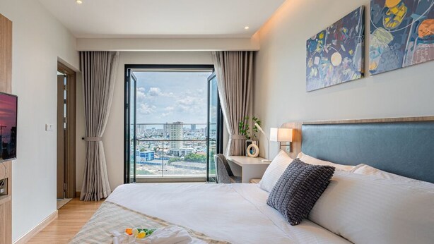 Family Apartment, City View | 3 bedrooms, desk, laptop workspace, iron/ironing board - Zenity 3br Pool gym (Ho Chi Minh City)