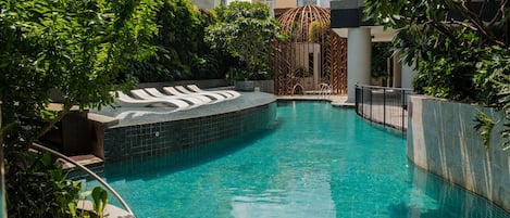 Utomhuspool