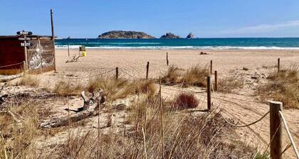 Wohnung in Costa Brava am Sandstrand