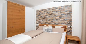 2 bedrooms, in-room safe, free WiFi, bed sheets