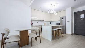 Unclassified image, 4 of 22, button - Elite LUX Holiday Homes - Luxury Retreat 1BR Pool Gym in Arjan Dubai (Dubai)