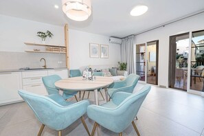 Dining - Jardines de Burriana Deluxe by Casasol (Nerja)