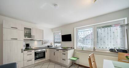 Ferienwohnung '2' mit Privatterrasse und Wi-Fi