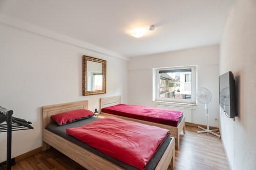 Apartment 'B' with Wi-Fi