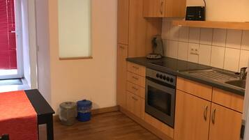 Fridge, microwave, stovetop, electric kettle