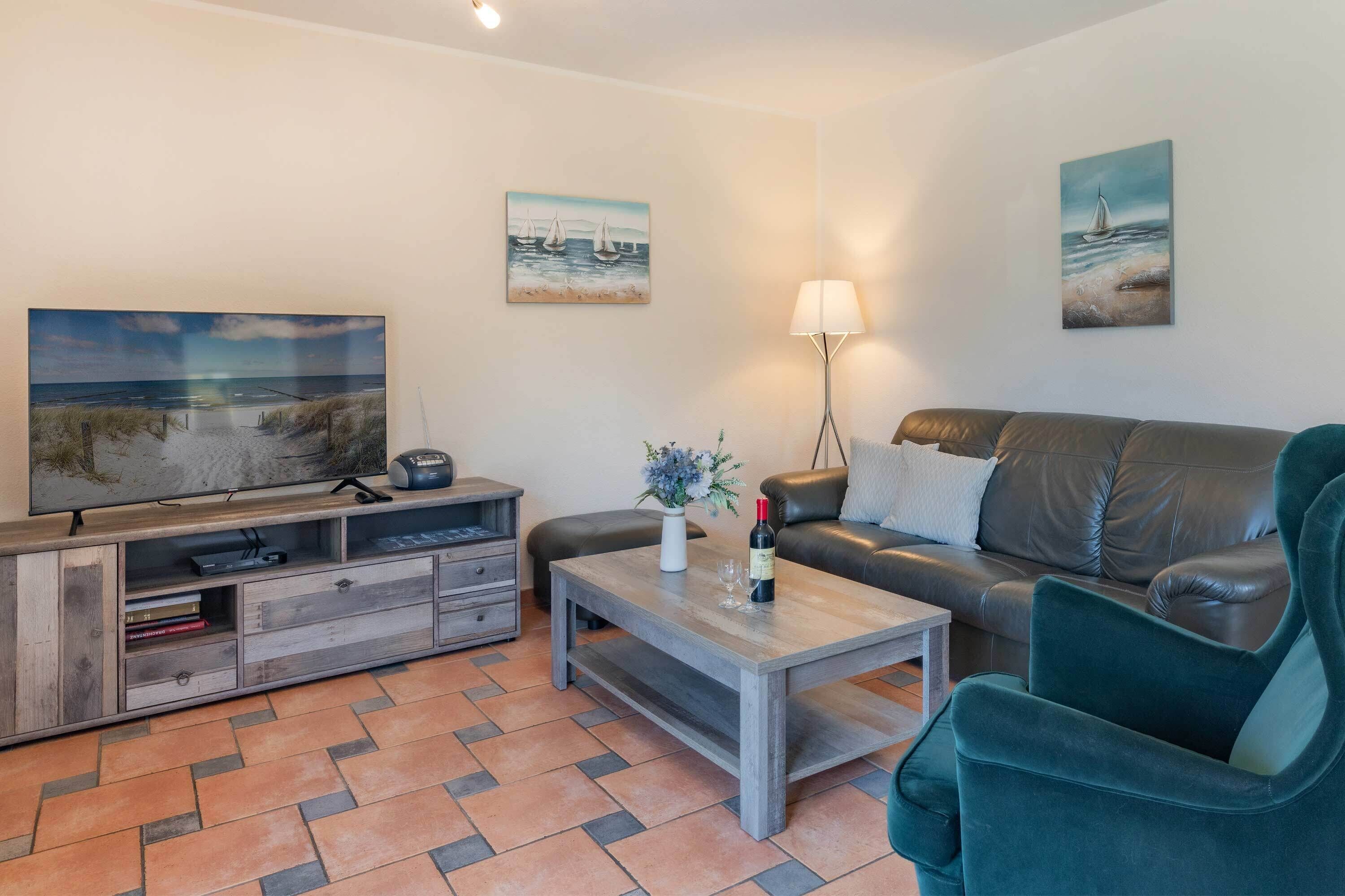 Televisie, een dvd-speler en boeken