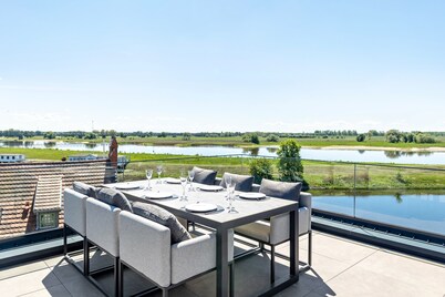ELBE.6 – Stylish Apartment Right by the Elbe
