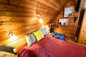 1 chambre, fer et planche à repasser, Wi-Fi gratuit, draps fournis