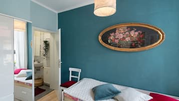 1 quarto, Wi-Fi de cortesia, roupa de cama