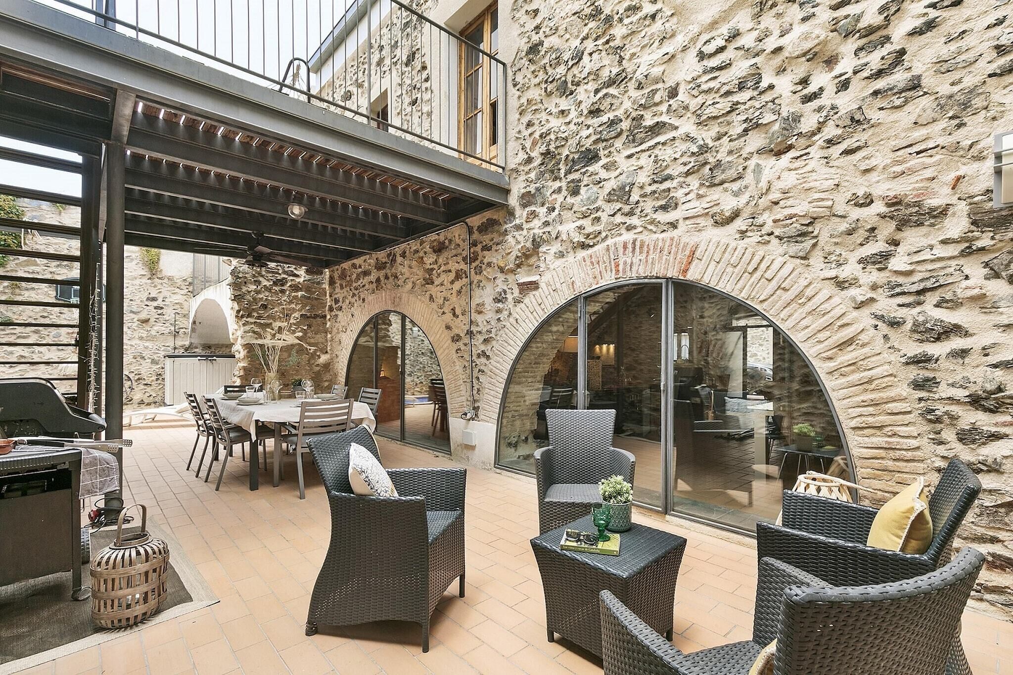 屋外ダイニングエリア