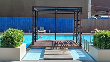 Utomhuspool