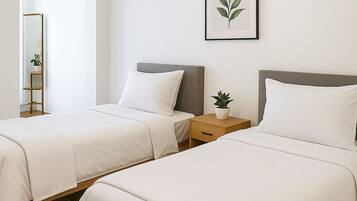 3 habitaciones, escritorio, tabla de planchar con plancha y wifi gratis