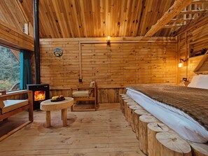 In-room safe, laptop workspace, blackout curtains, iron/ironing board - Shepherd's Lore Camps & Resort (Sangla)