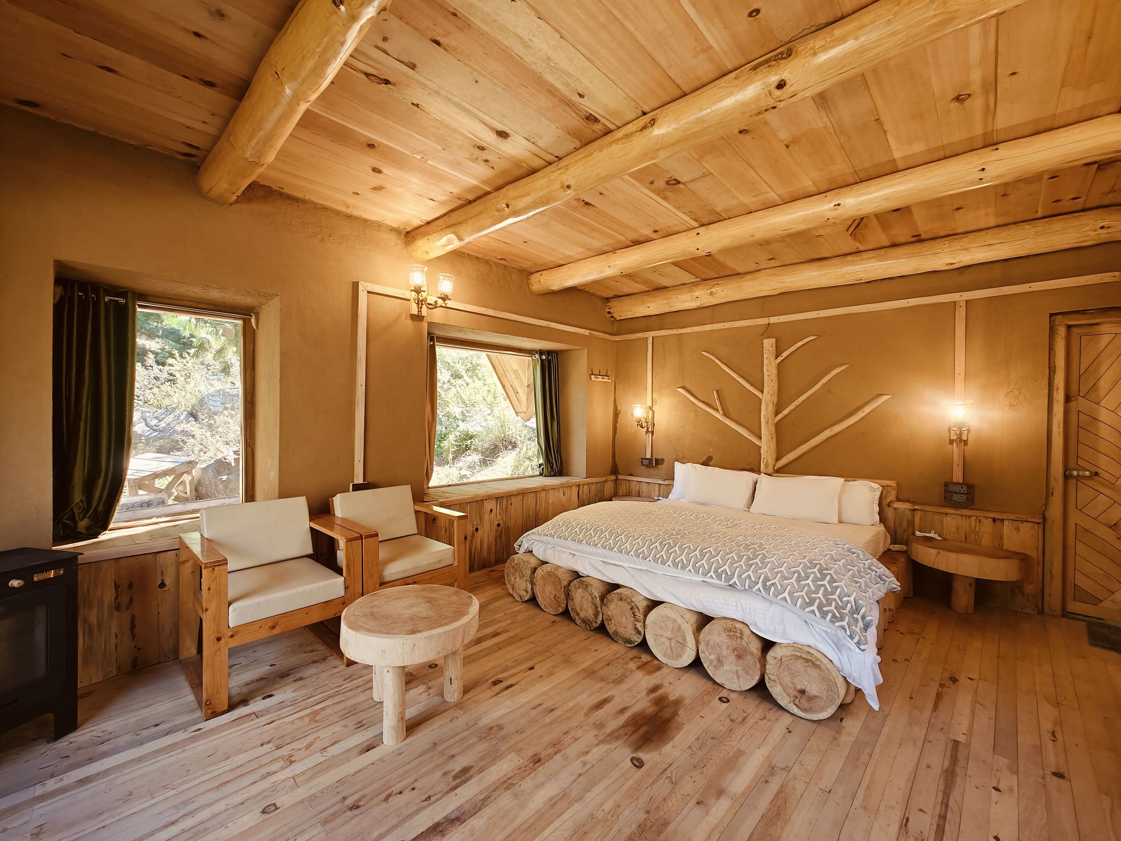 Superior Cottage, 2 Bedrooms, Patio, Mountain View | In-room safe, laptop workspace, blackout curtains, iron/ironing board