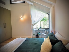 2 chambres, bureau, fer et planche à repasser, Wi-Fi gratuit