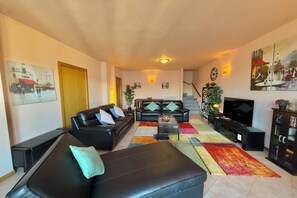 21-inch TV with satellite channels - Pianello Bellavista (Pianello del Lario)