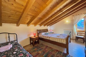 Family House, Multiple Bedrooms (Pianello Bellavista)
