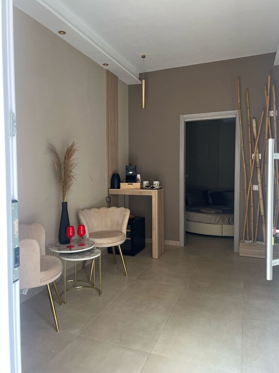 Charming Deluxe Suite 2 Steps From The Sea And Downtown - Terrasini