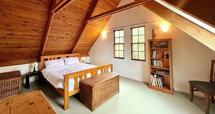 Imis Cottage - 3 bedroom cottage (sleeps 8)