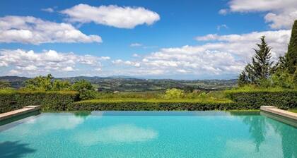 Villa di Tizzano between Chianti and Florence