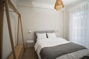 2 slaapkamers, een strijkplank/strijkijzer, wifi, beddengoed