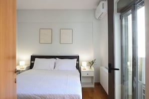 2 habitaciones, tabla de planchar con plancha, wifi y ropa de cama 