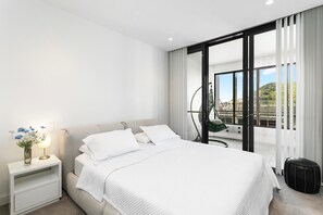 2 habitaciones, tabla de planchar con plancha, wifi y ropa de cama