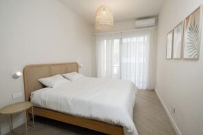 1 bedroom, iron/ironing board, WiFi, bed sheets - Bohemian Chic Apt 1 BDR, Achrafiyeh Hotel Dieu Str (Beirut)