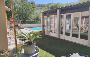 Kamar Klasik, pemandangan kolam renang | Wi-Fi gratis