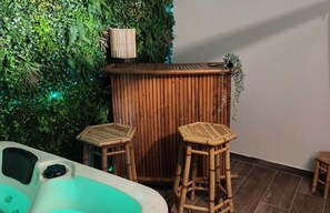 Kamar, pemandangan kolam renang | Wi-Fi gratis