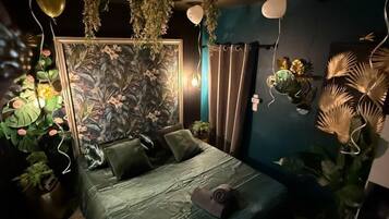 Klassieke kamer, uitzicht op zwembad | Gratis wifi