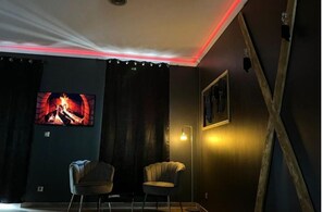 Room, River View | Free WiFi