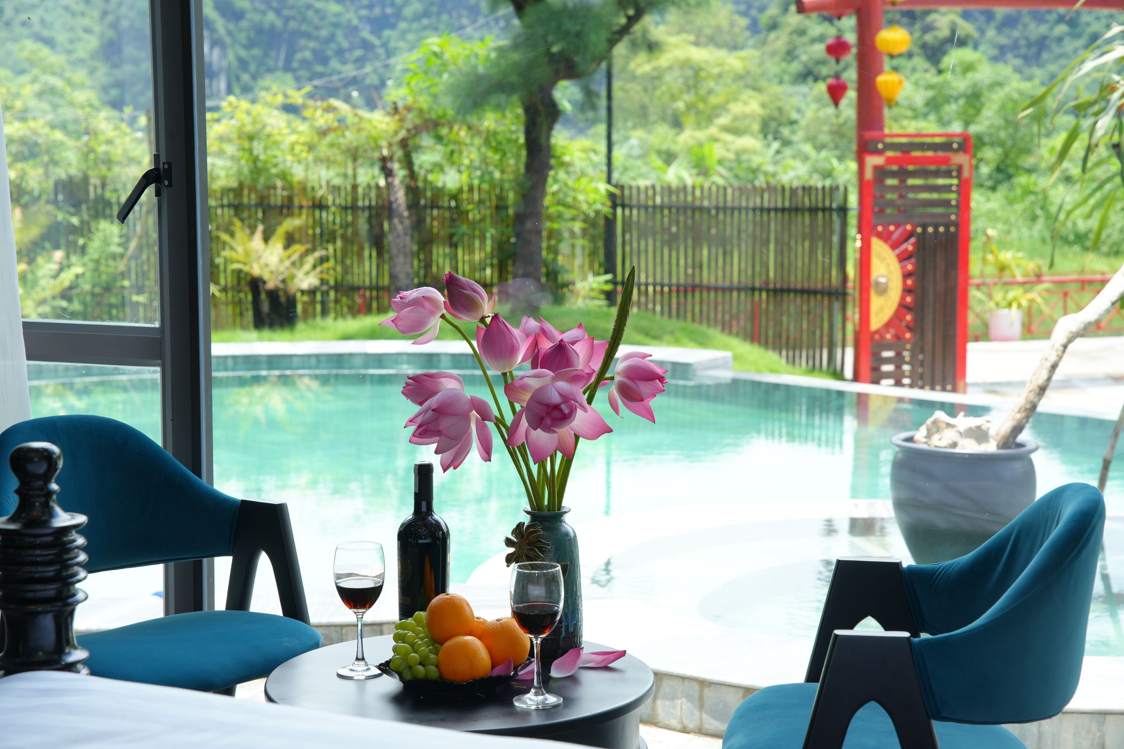 Deluxe Double Room, Pool View | Desk, laptop workspace, soundproofing, free WiFi