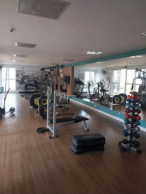 Centre dâentraĂźnement physique