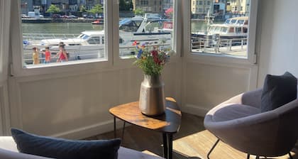 House in historic city center, near nature, beautiful view, sun terrace & garage