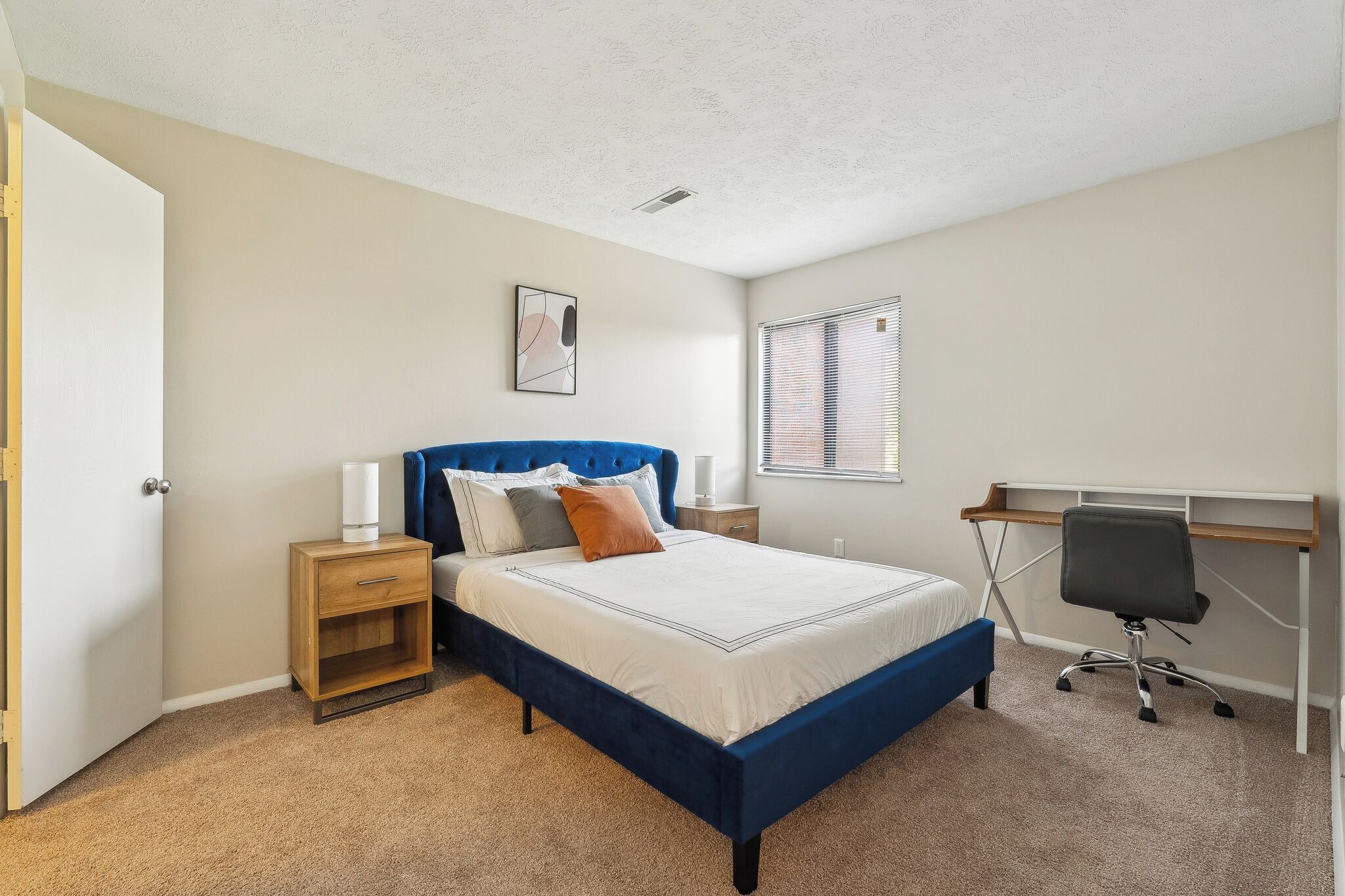 1 bedroom, desk, iron/ironing board, travel cot