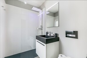 Villa Standard, plusieurs chambres, 2 salles de bains (La Rotonda) | Salle de bain