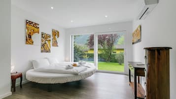 Standard Villa, Multiple Bedrooms, 2 Bathrooms (La Rotonda) | 3 bedrooms, iron/ironing board, free WiFi, bed sheets