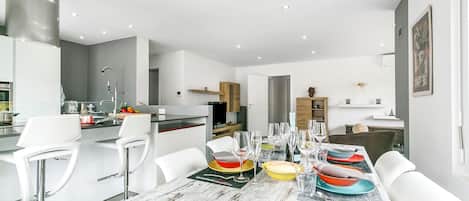 Standard Βίλα, Περισσότερα από 1 Υπνοδωμάτια, 2 Μπάνια (La Rotonda) | Τραπεζαρία