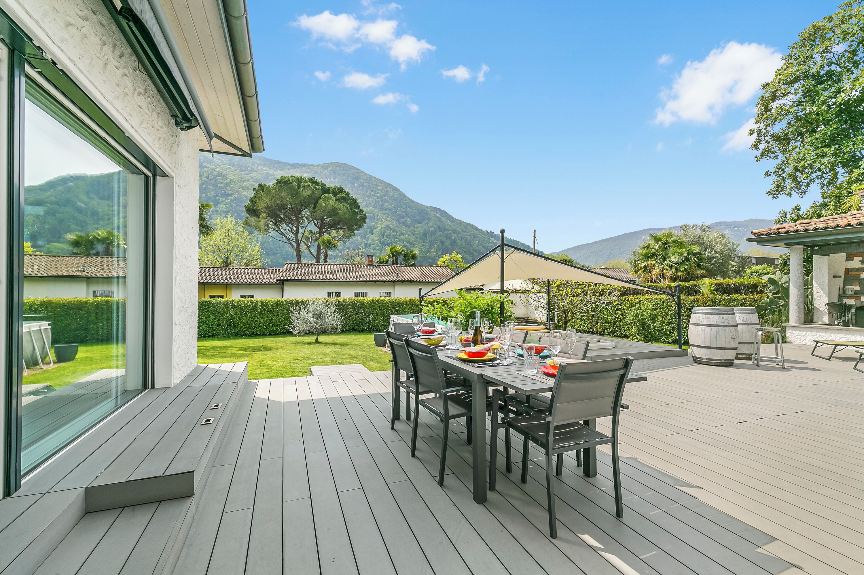 Standard Villa, 3 Bedrooms, 2 Bathrooms (La Rotonda) | Outdoor dining